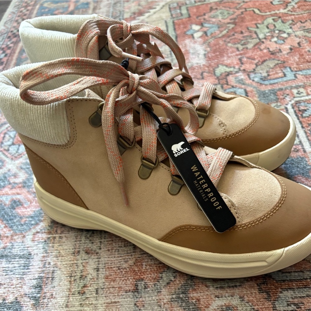 Sorel Ona 503 Hiker ankle boots in the Canoe/Bleached Ceramic | 8.5 - Picture 4 of 7